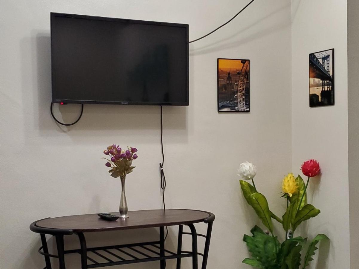 Jen'S Paranaque City Apartment マニラ市 エクステリア 写真
